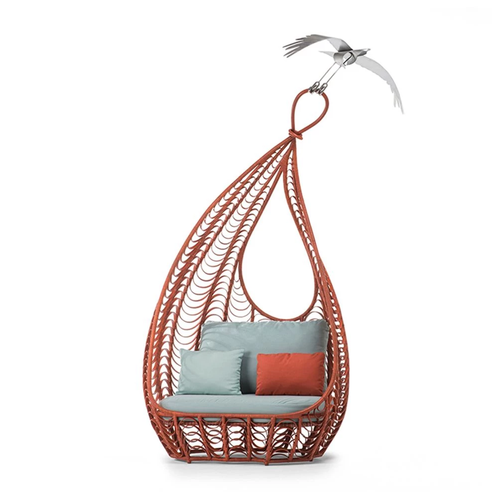 Lasso Lounge Chair